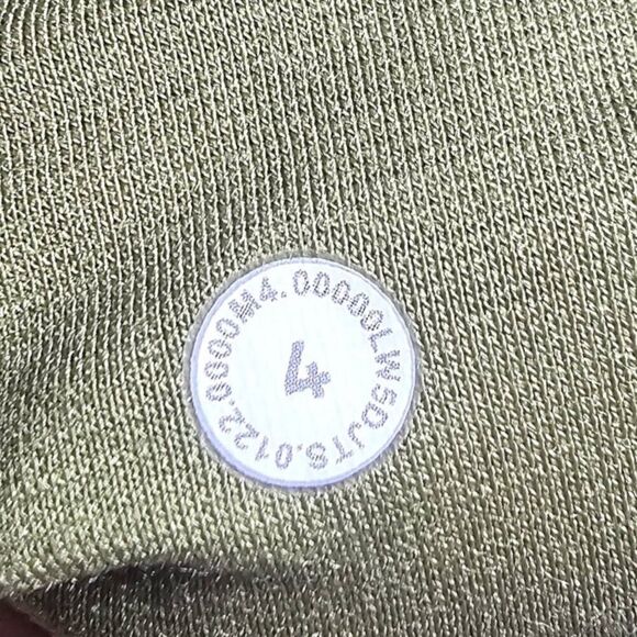 Lululemon Size 4 Instill Pants Bronze Green - Picture 7 of 7